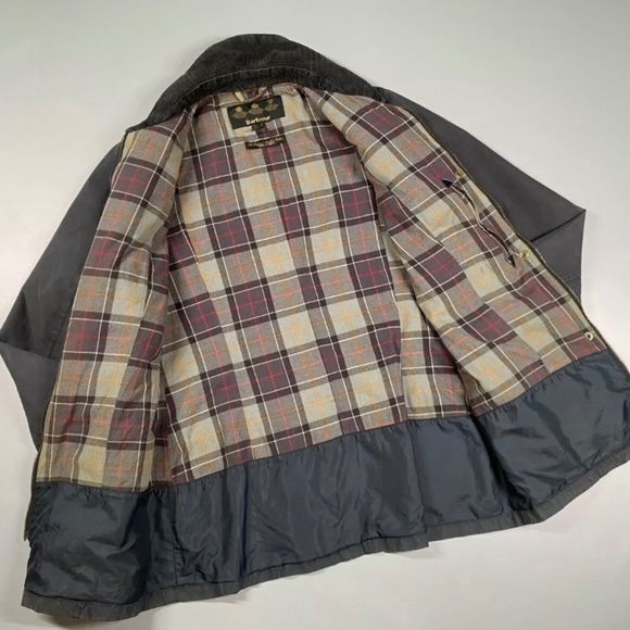 Women's Barbour Vintage Beadnell Wax Jacket Dark Blue size UK14 US10 - Picture 7 of 16